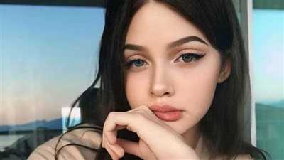 هل يجوز المداومة على قراءة سورة معينة بعد الفاتحة في جميع الصلوات