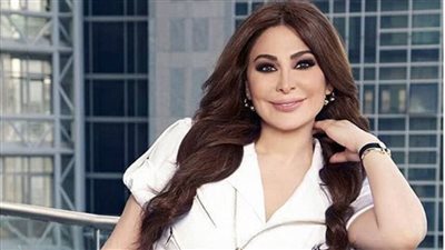 «البنطلون مقطوع».. ظهور صاډم لـ إليسا يهز مواقع التواصل