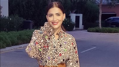 ظهور جرئ لـ مي عمر يثير الجدل على مواقع التواصل
