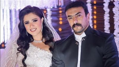 الطلقة الثالثة.. مفاجأة غير متوقعة في طلاق أحمد العوضي وياسمين عبد العزيز