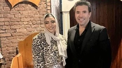 مفاجأة بشأن مهنة زوجة رامي وحيد.. لن تصدق ماهي؟