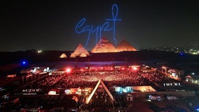 ماذا حدث في حفل الأهرامات؟.. وأول تعليق من السياحة 
