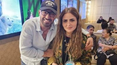 ملاحظة غريبة في صورة أحمد السقا ومها الصغير.. ما هي؟