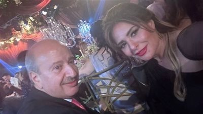 مفاجأة.. فارق السن بين صابرين وزوجها الجديد