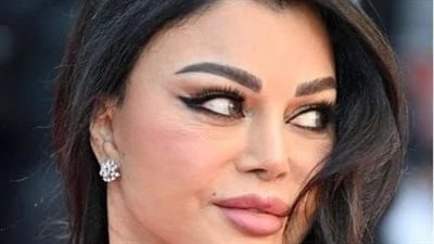 ملاحظة غريبة في صورة هيفاء وهبي التي أثارت الجدل في مهرجان كان