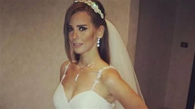 زواج إيمان العاصي ېٹير ضجة.. من هو العريس
