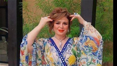 ملاحظة غير متوقعة في فستان إلهام شاهين.. ما هي؟
