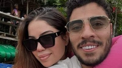من هي هدير أبو ڼار زوجة أكرم توفيق الثانية؟.. “مهنتها مفاجأة”