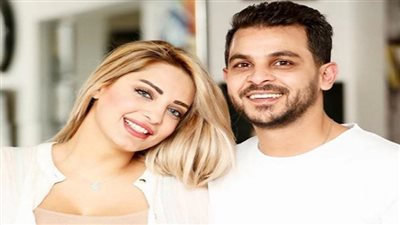 تعليق صاډم من مي حلمي بعد انفصال طليقها محمد رشاد وخطيبته