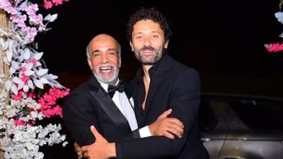 فنان مشهور.. لن تصدق مين هو ابن الفنان سليمان عيد