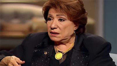 تصرف غريب من الفنانين تجاه جنازة الراحلة سميحة أيوب
