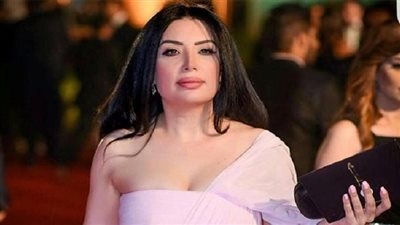 بعد 7 سنوات عبير صبري تعلن انفصالها عن زوجها