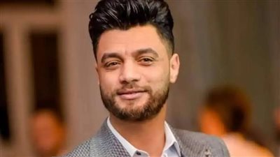 أجره بدأ بـ 30 جنيها ورفض الغناء بجانب الراقصات  ما لا تعرفه عن أحمد عامر
