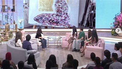 نسبت لنفسها لوحات لـ3 آخرين قبلي رسامة جديدة تدخل على خط أزمة مها الصغير