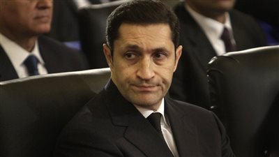 أول تعليق من علاء مبارك على سيدة تدعي أنها أخته بنت مبارك