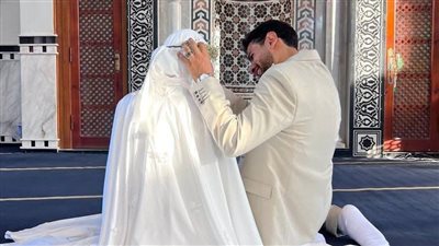 جلسة تصوير داخل مسجد تثير الجدل  أسرة العروس تعلق والأوقاف ترد