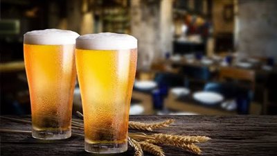 ما حكم شرب البيرة بمقدار لا يسكر العقل؟.. الإفتاء ترد